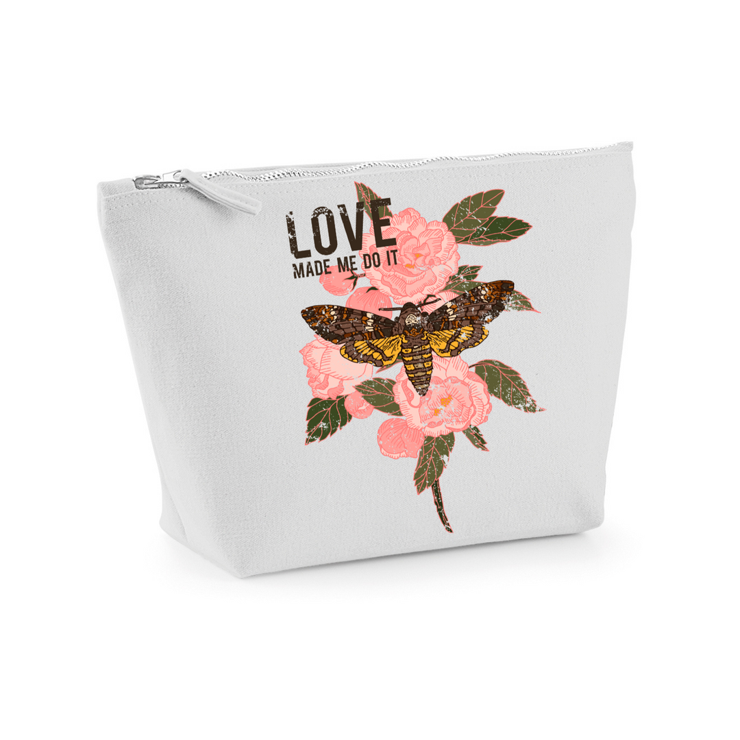 LOVE MADE ME DO IT Necessaire