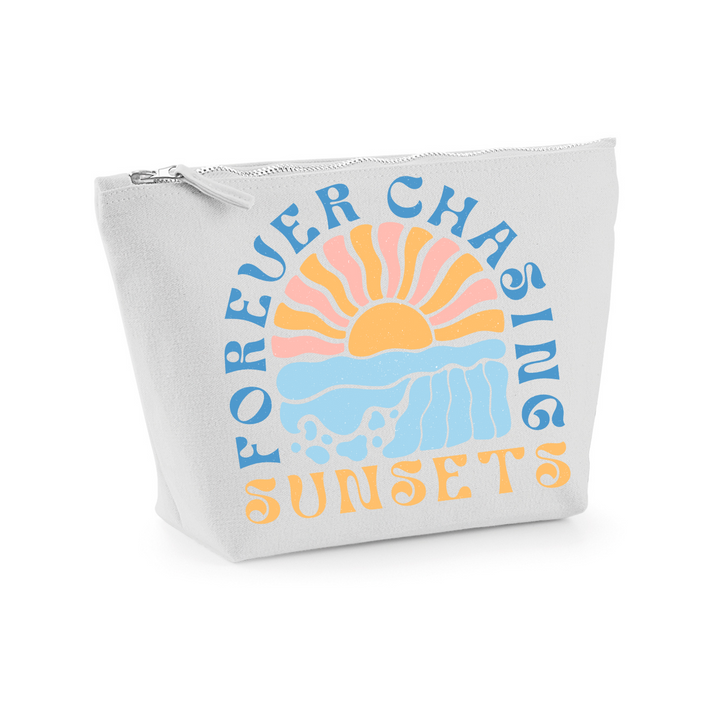 FOREVER CHASING SUNSETS Necessaire